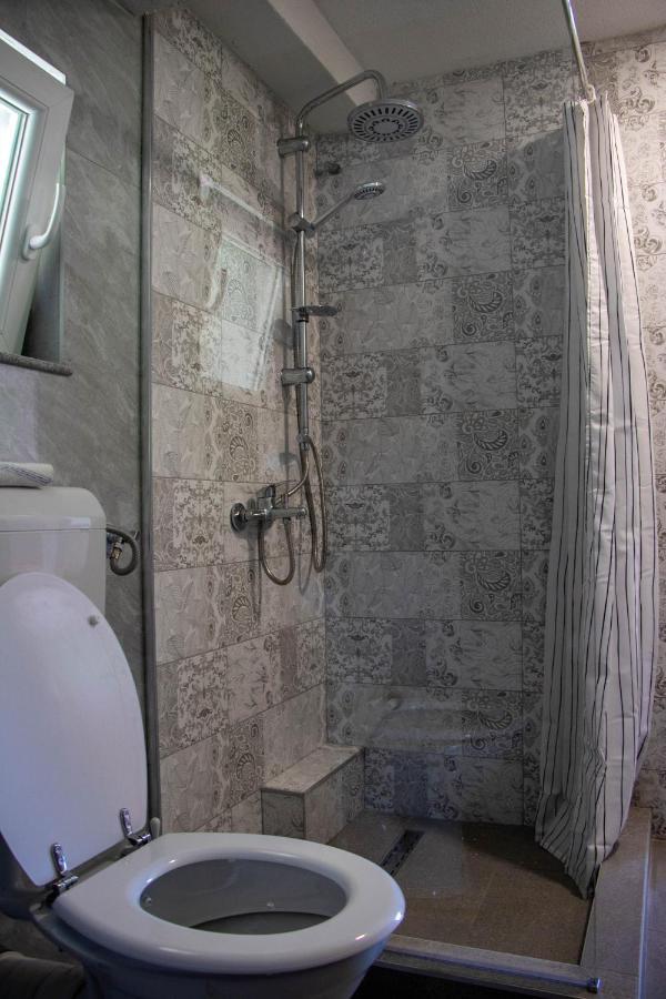 Big Mama'S Apartments Кониц Экстерьер фото