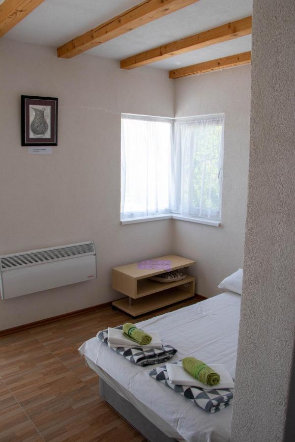 Big Mama'S Apartments Кониц Экстерьер фото